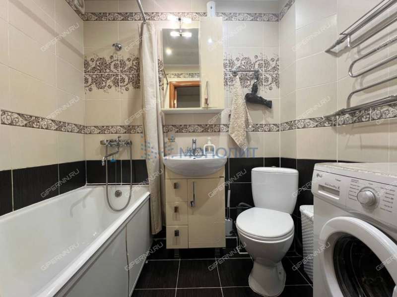 двухкомнатная квартира на улице Мельникова дом 28