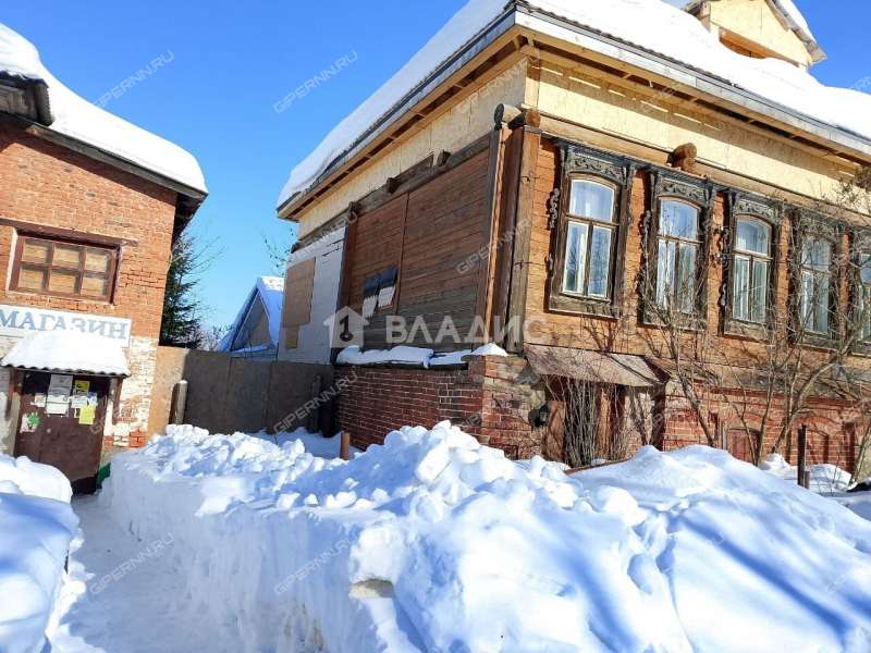 дом на улице Сутырина посёлок Ленинская Слобода