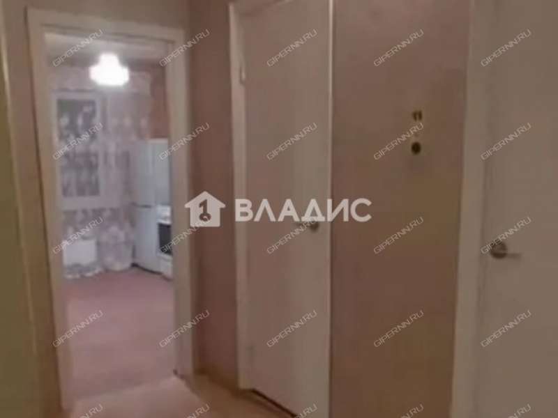 однокомнатная квартира на улице Тургенева дом 104 город Бор