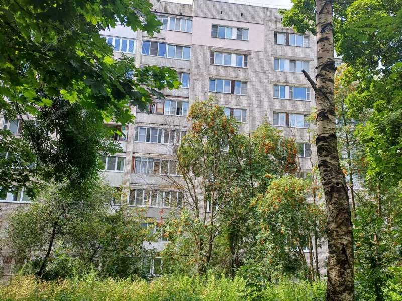 трёхкомнатная квартира на улице Героя Советского Союза Усилова дом 1 к4