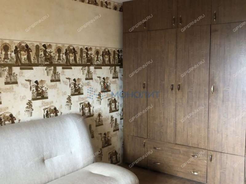 четырёхкомнатная квартира на улице Композитора Касьянова дом 5