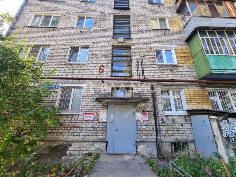 однокомнатная квартира на Завкомовской улице дом 6