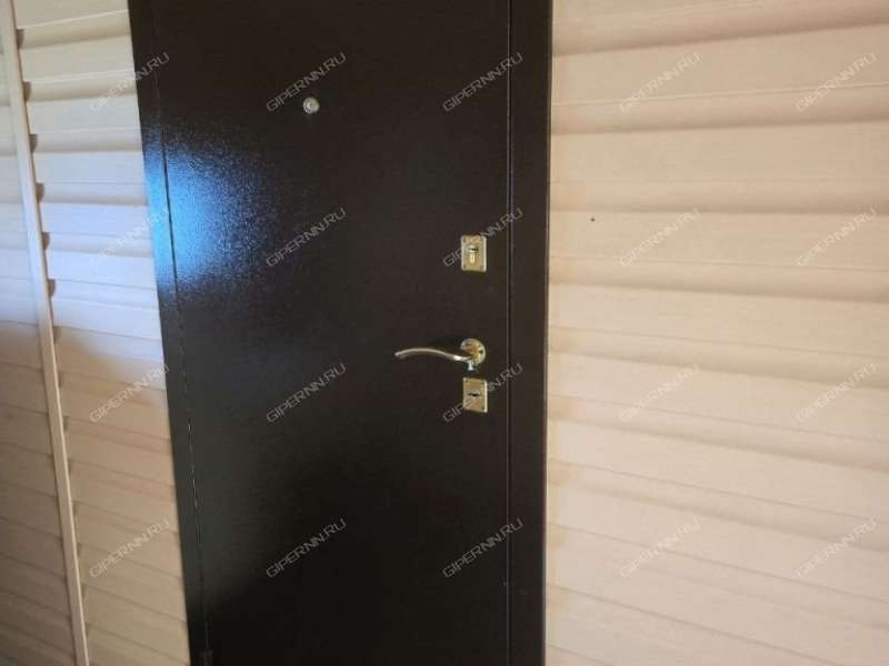 дом на улице Победы село Валки