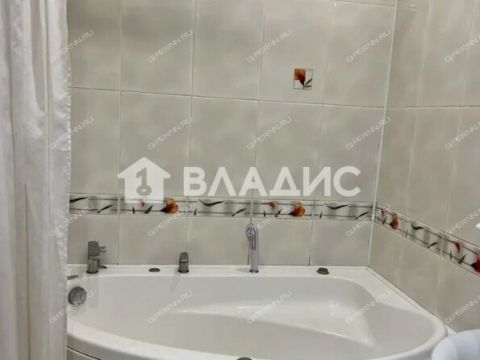 3-komnatnaya-ul-monchegorskaya-d-18-k2 фото