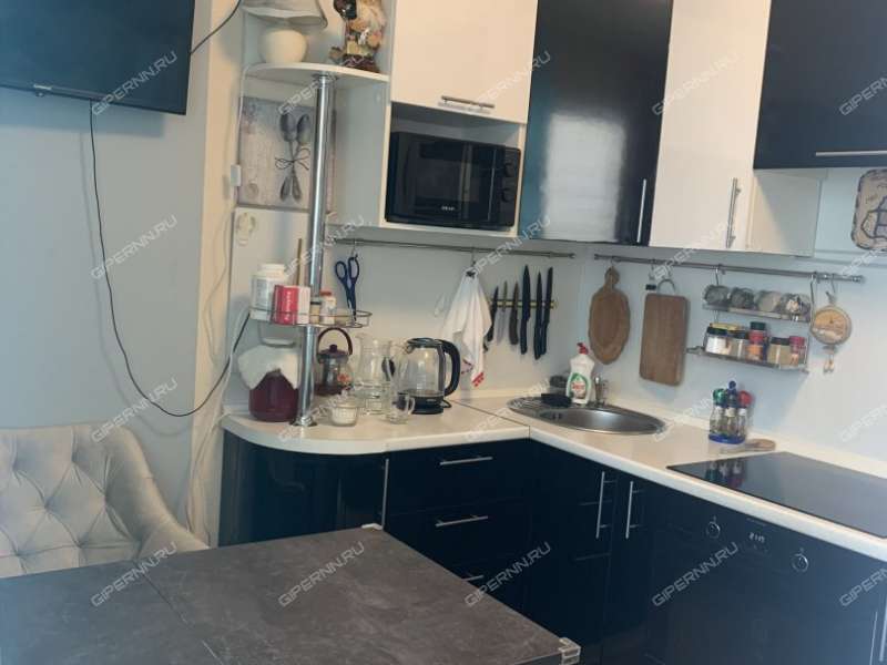 однокомнатная квартира на Бурнаковской улице дом 79