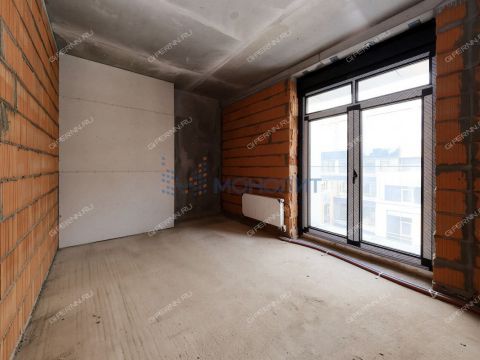 4-komnatnaya-ul-oktyabrskaya-d-21 фото