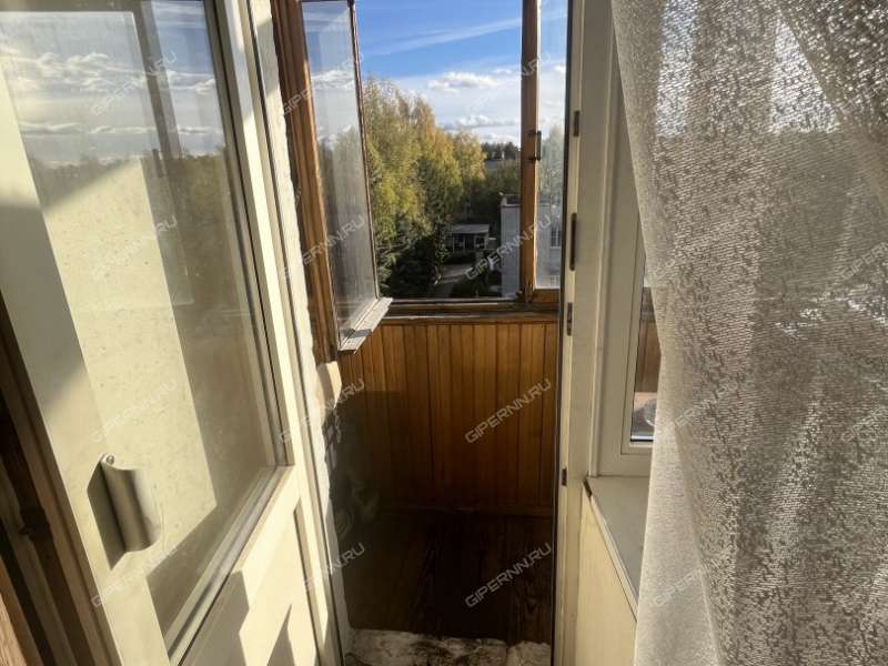 трёхкомнатная квартира в посёлке Мостоотряд дом 22