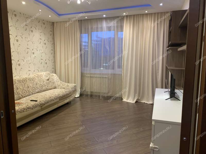 двухкомнатная квартира на улице Героя Советского Союза Усилова дом 11