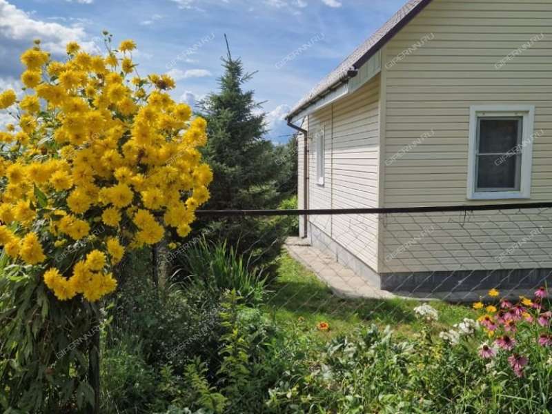 дом на улице Луговая село Вармалей