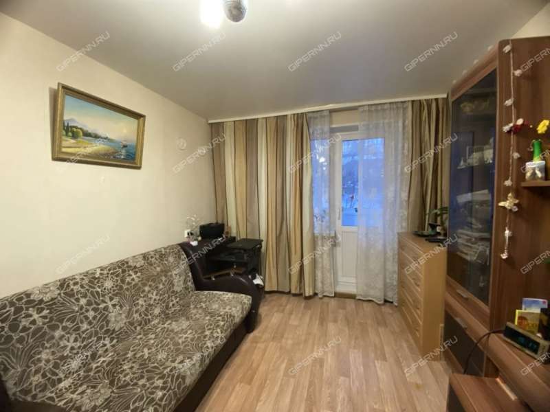 трёхкомнатная квартира на Ковалихинской улице дом 72