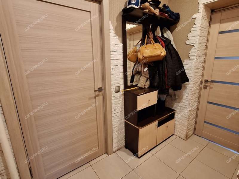 двухкомнатная квартира на Молодёжном проспекте дом 68