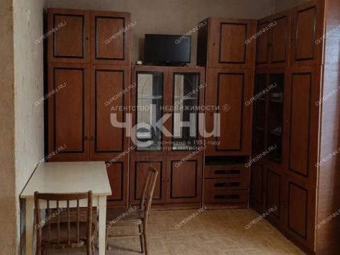 1-komnatnaya-prosp-kirova-d-1a фото