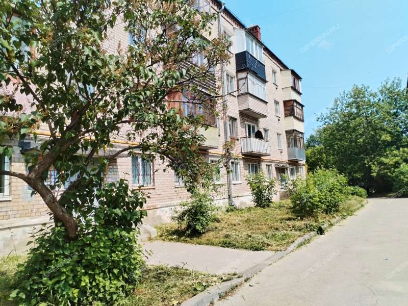 трёхкомнатная квартира на улице Мира дом 1 город Кстово