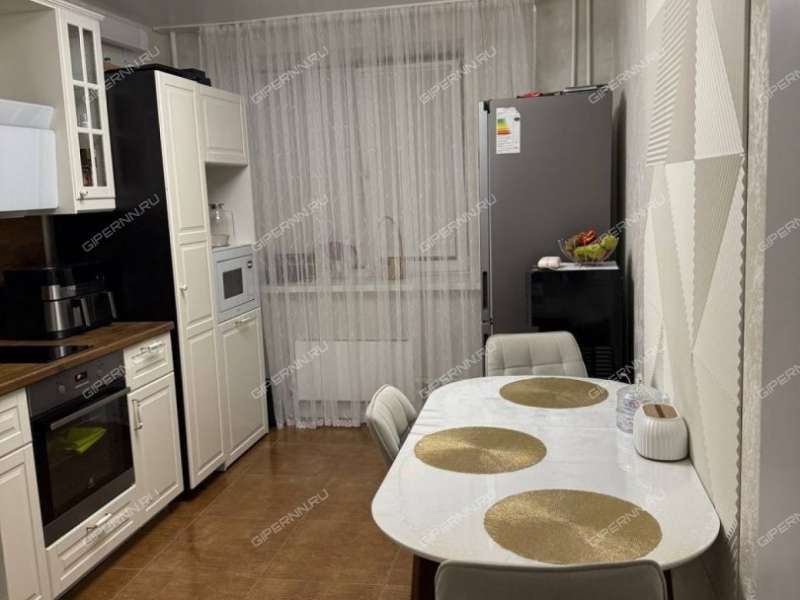 двухкомнатная квартира на улице Родионова дом 193 к5