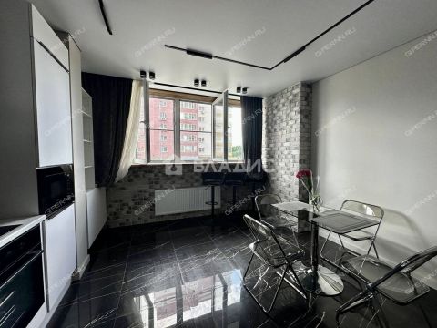 1-komnatnaya-ul-delovaya-d-22 фото