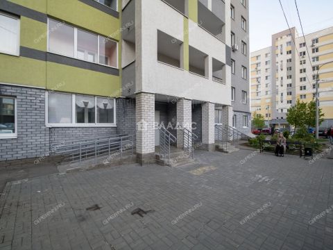 1-komnatnaya-ul-vyatskaya-d-8 фото