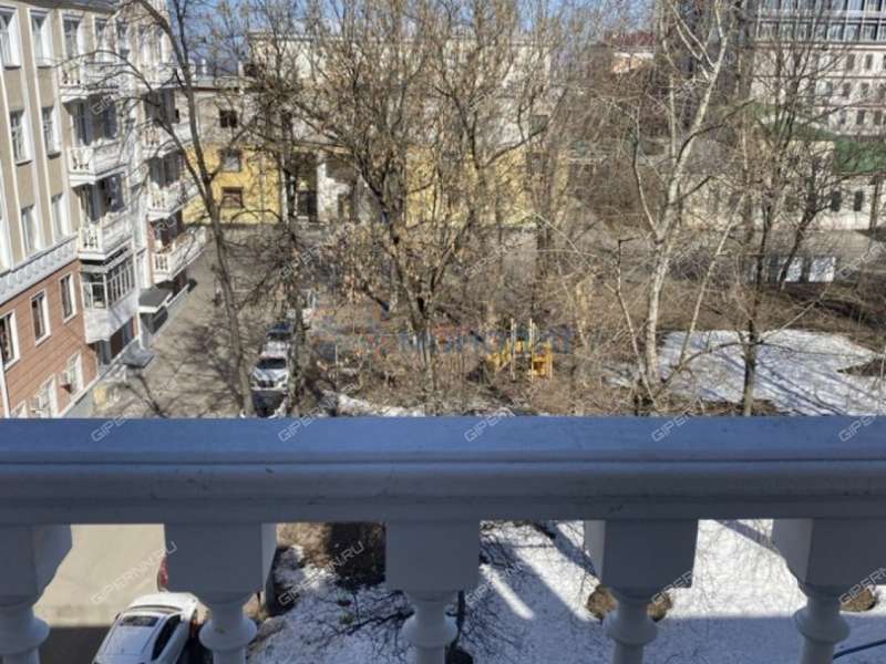 трёхкомнатная квартира на улице Минина дом 5