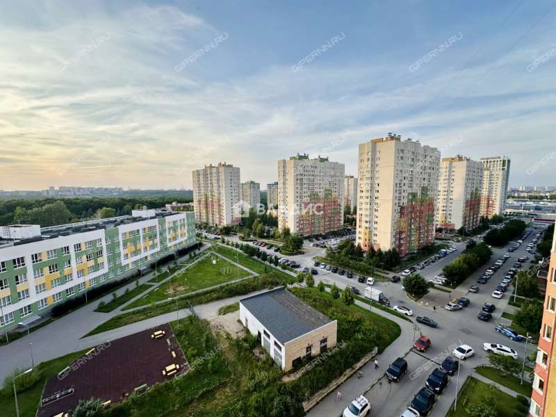 трёхкомнатная квартира на улице Академика Сахарова дом 111 к2