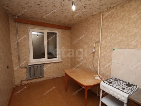 3-komnatnaya-ul-sazanova-d-13 фото