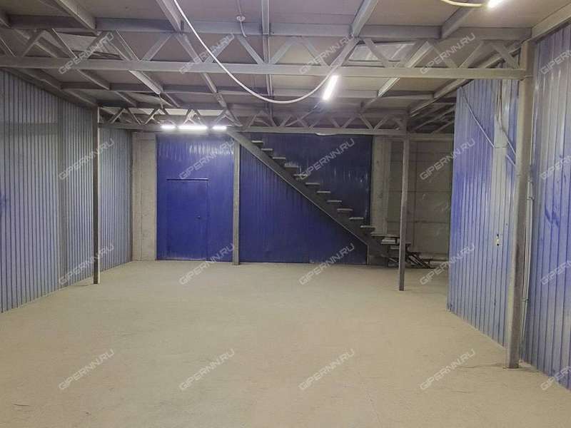 помещение под производственную площадь на улице Коминтерна