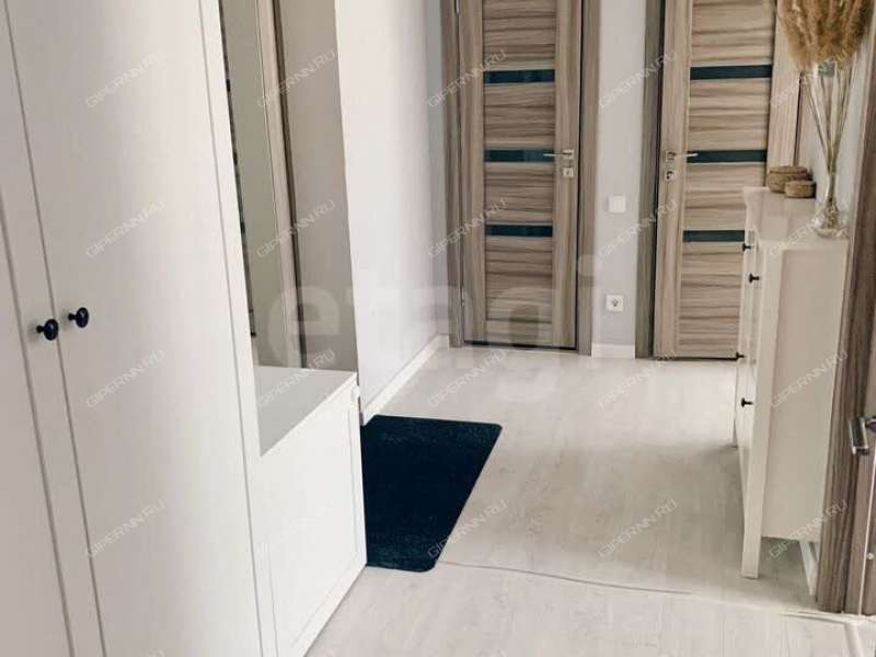 двухкомнатная квартира на улице Академика Сахарова дом 119