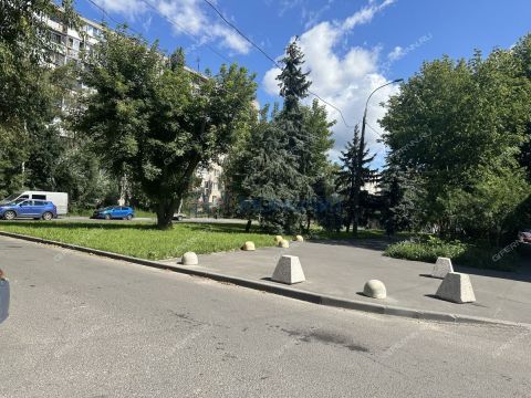 3-komnatnaya-ul-geroya-sovetskogo-soyuza-usilova-d-3 фото