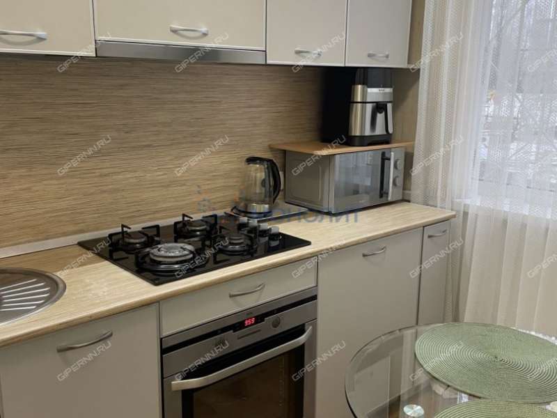 двухкомнатная квартира в 6-м микрорайоне дом 9