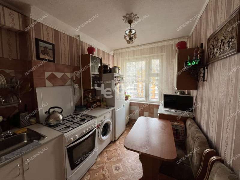 трёхкомнатная квартира на Комсомольской улице дом 19