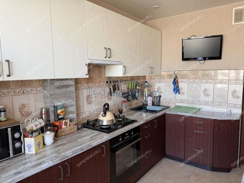 трёхкомнатная квартира на Пролетарской улице дом 1