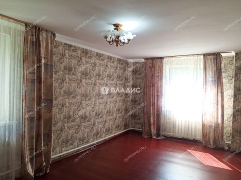 dom-rabochiy-poselok-krasnye-baki-krasnobakovskiy-rayon фото