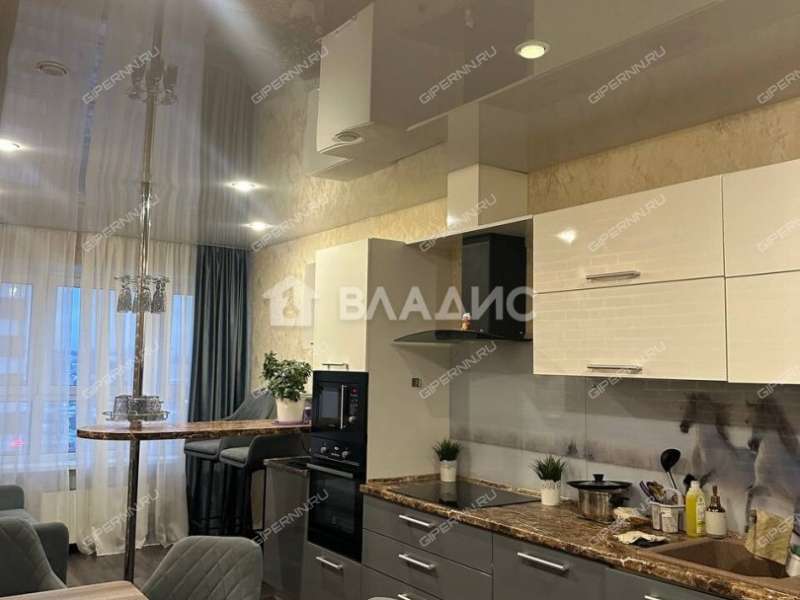 трёхкомнатная квартира на Украинской улице дом 50