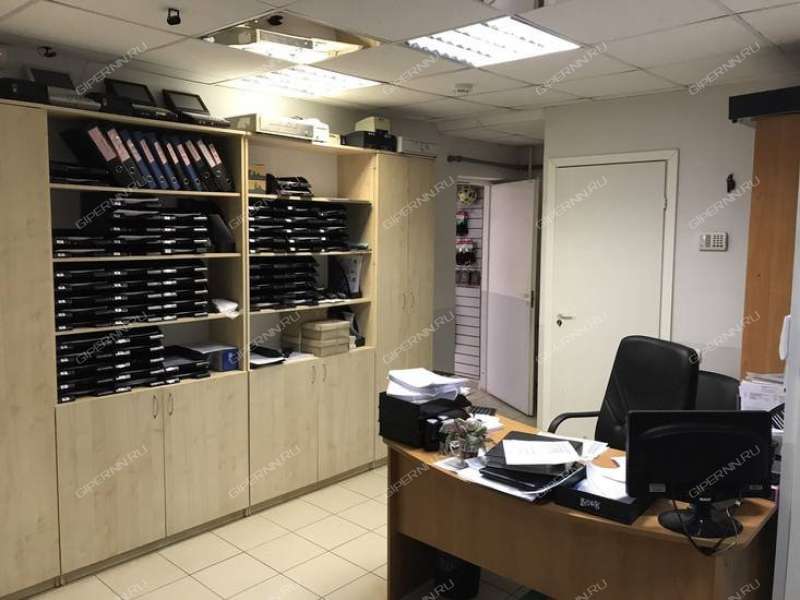 помещение под торговую площадь на Моховой улице