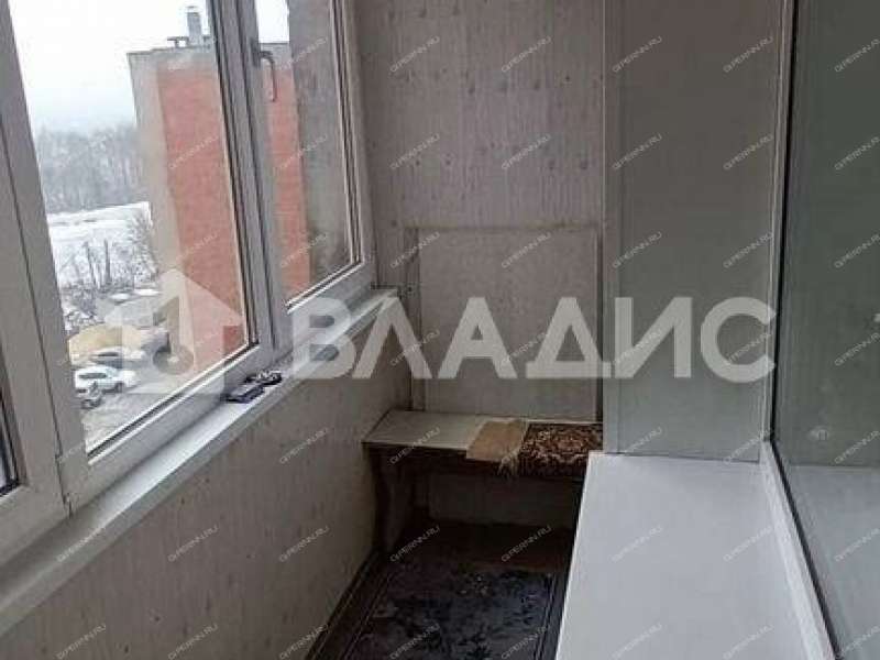 трёхкомнатная квартира на улице Родионова дом 180