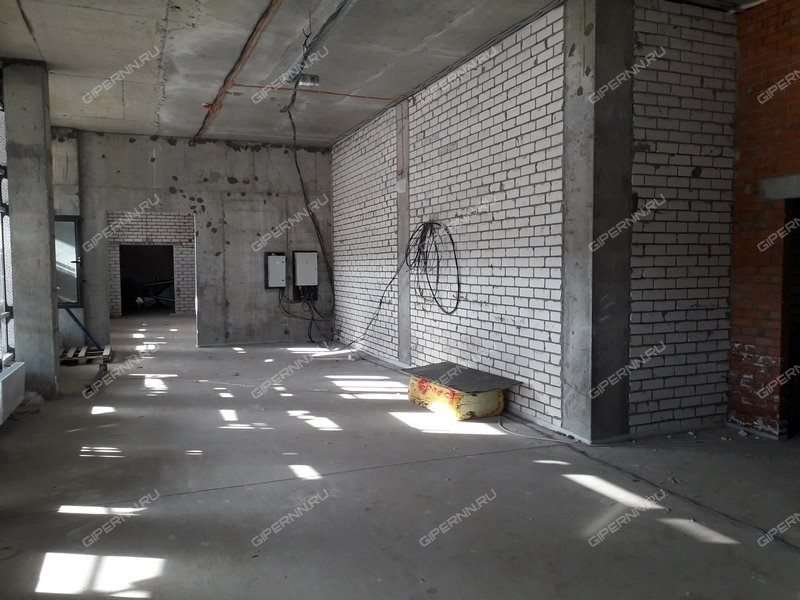 помещение под торговую площадь на Гордеевская ул., д.121