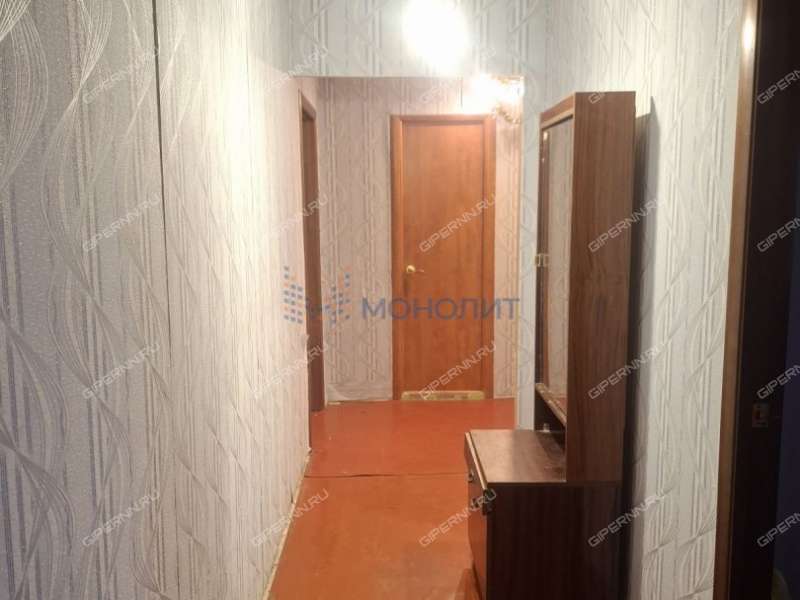 трёхкомнатная квартира на Комсомольской улице дом 46