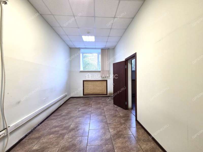 помещение под помещение свободного назначения на улице Юлиуса Фучика