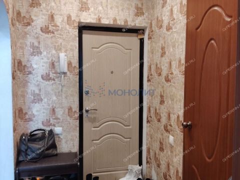 1-komnatnaya-b-r-60-letiya-oktyabrya-d-23-k1 фото