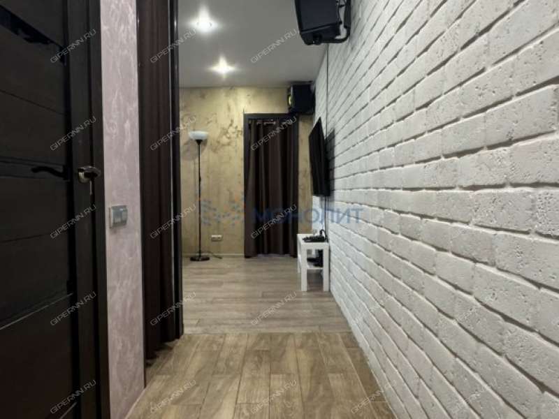 двухкомнатная квартира на улице Ванеева дом 102