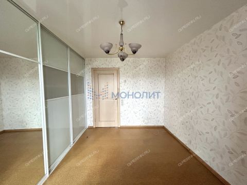 3-komnatnaya-ul-rodionova-d-184 фото