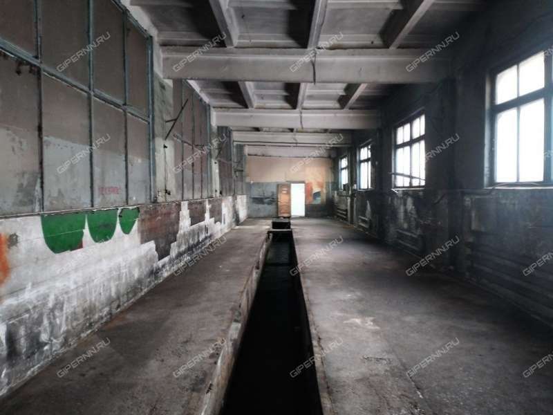 помещение под склад на Молодёжном проспекте