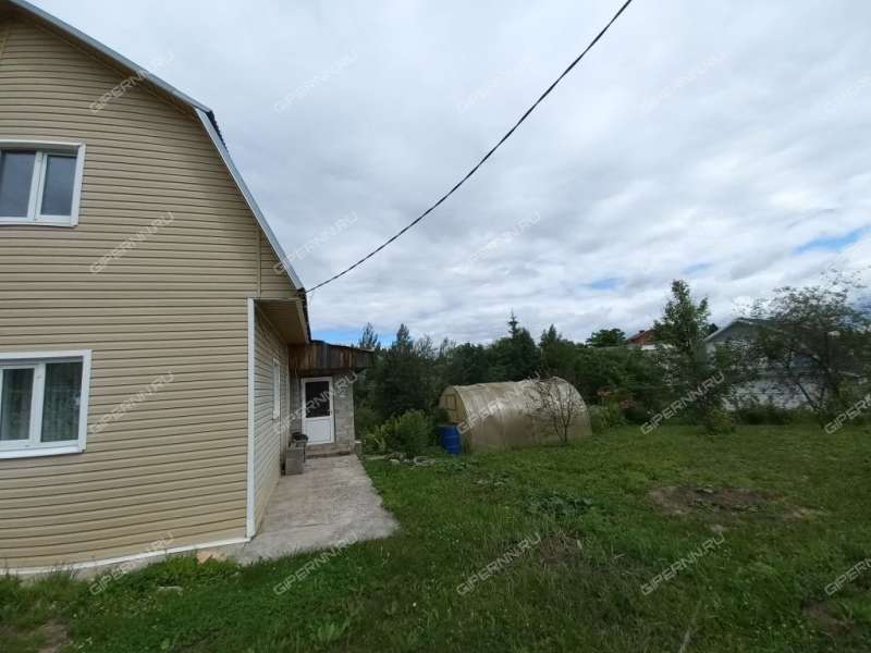 дом на улице Новая, посёлок Новинки