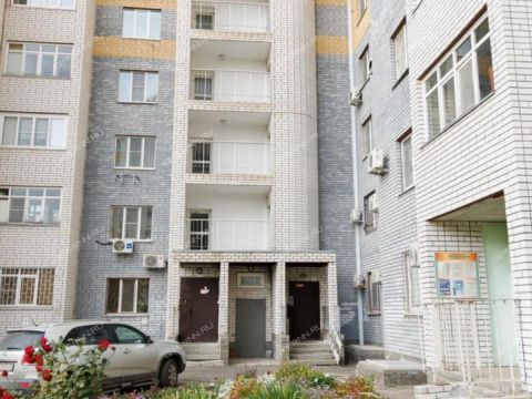 3-komnatnaya-b-r-zarechnyy-d-5 фото