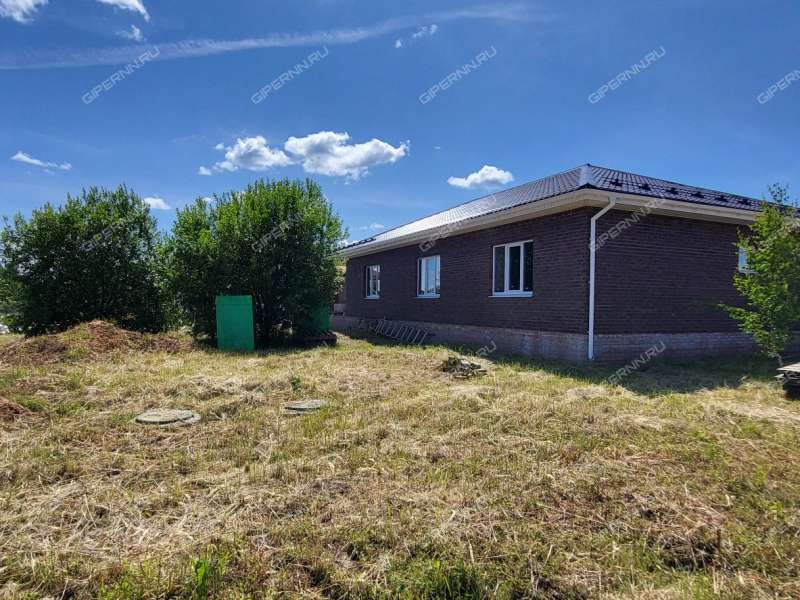 дом на Тихая ул. деревня Подвалиха