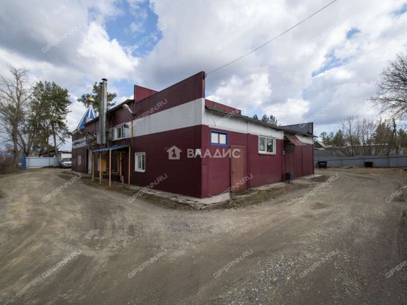 здание под офис, торговую площадь на Станционной улице рабочий посёлок Решетиха