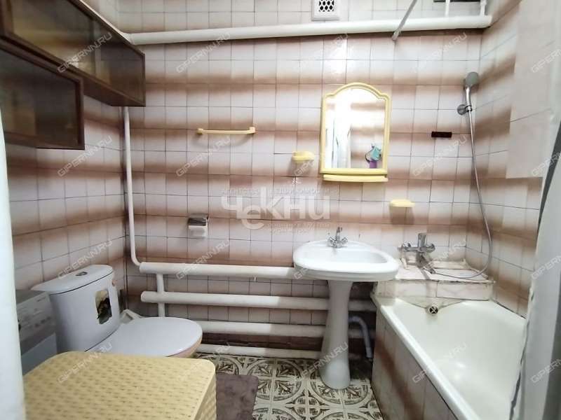 дом на Ленина село Кирилловка