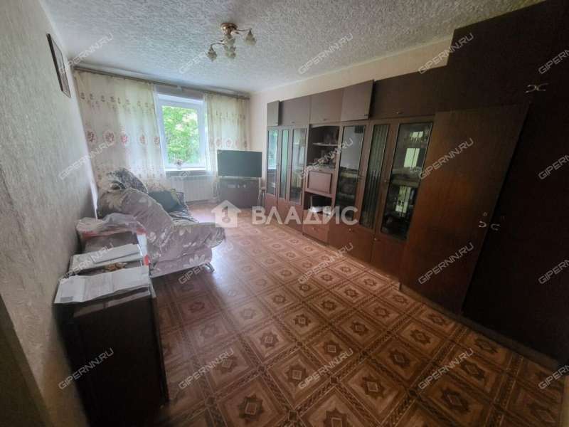 трёхкомнатная квартира на улице Искры дом 17