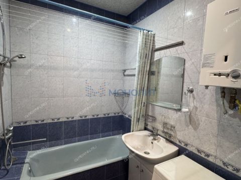 3-komnatnaya-ul-lomonosova-d-10 фото