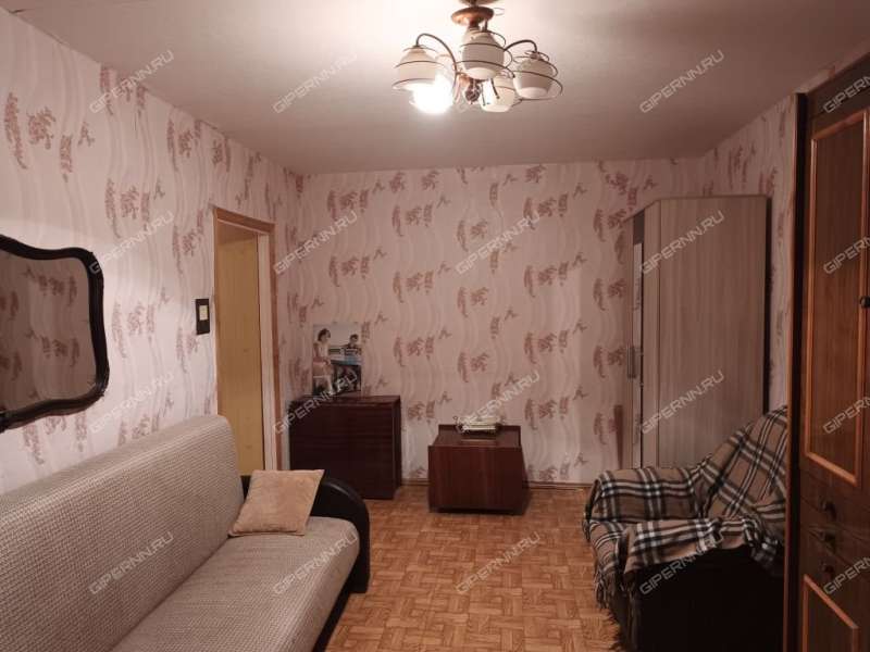 двухкомнатная квартира на проспекте Бусыгина дом 50