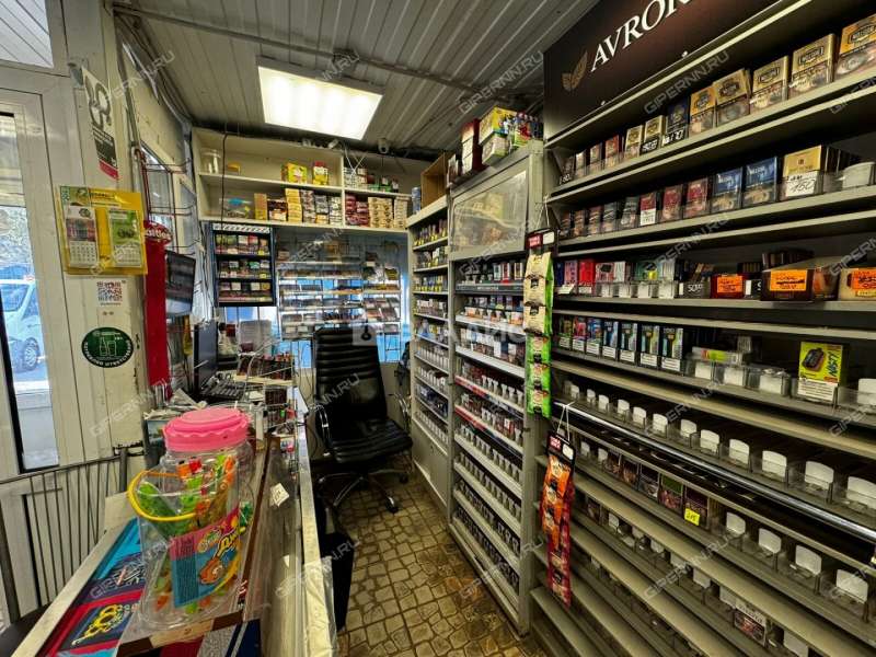 здание под офис, торговую площадь на Борской улице