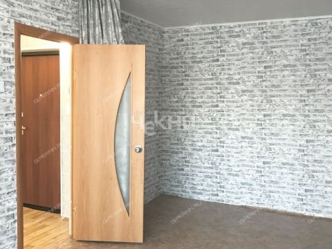 1-komnatnaya-ul-verhnepecherskaya-d-12-k1 фото